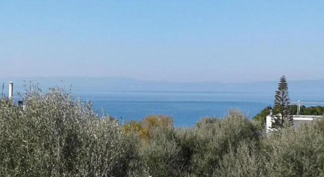 Avia, house with privillaged view, 100 meters from the sea, Prenota Hotel Avía Messinia