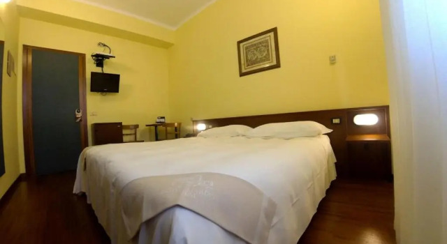 Hotel Mariani, Забронировать Отель Отели Побережья Марок с бассейном, Бассейн