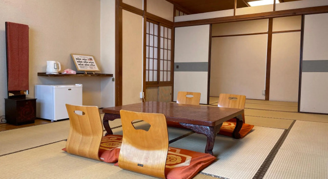 Четырёхместный номер Standard Guesthouse Sunline Beppu