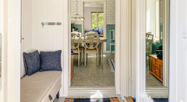 Beautiful Home in Fjällbacka With Wifi and 3 Bedrooms, Book Hotel  