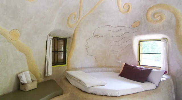 Двухместное бунгало Naidee Sculptured Huts