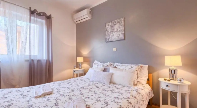Family House SEAMARE I