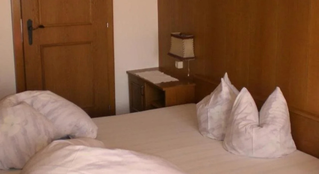Haus am Brunnen, Забронировать Отель Отели Тироля 3 звезды, 3*