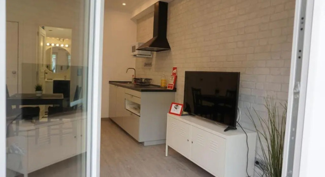 AL d' Cacilhas Studio, Rezervovat Hotel Hotely v Lisabon s parkováním, Parkování