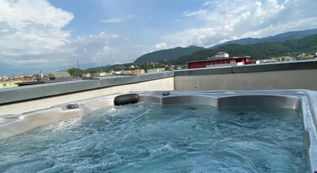 Апартаменты Brasov Penthouse Retreat