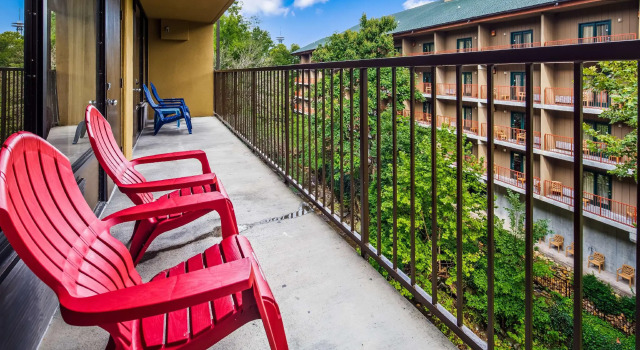 Двухместный номер Standard SureStay Plus Hotel by Best Western Gatlinburg