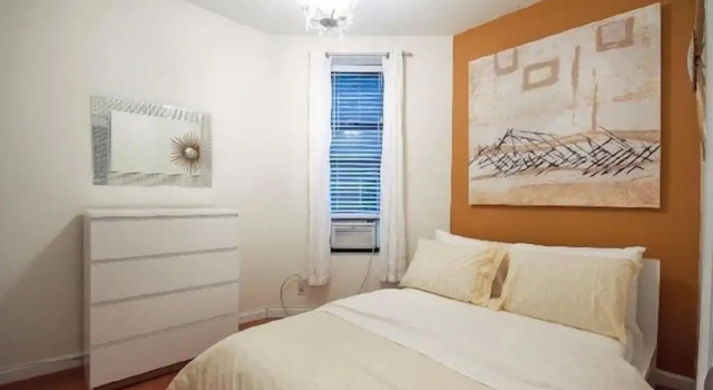 Апартаменты Washington Heights Apartments
