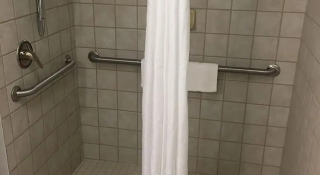 Люкс c 1 комнатой Country Inn & Suites by Radisson, Grand Rapids East, MI