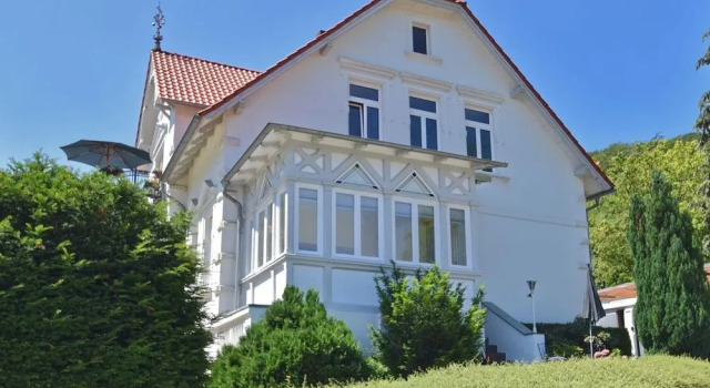 Komfort mit Schlossblick, Prenota Appartamento Hotel a Garz con parcheggio, Parcheggio