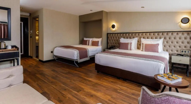 Семейный люкс Deluxe Euro Design Hotel