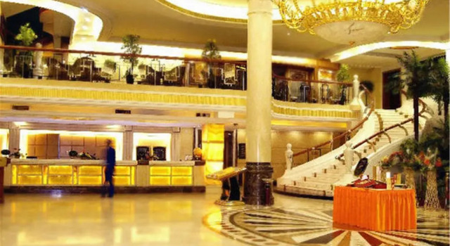 Golden Star Holiday Hotel, Book Hotel Zhengding Hebei