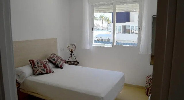 Agora  Apartamentos Mar