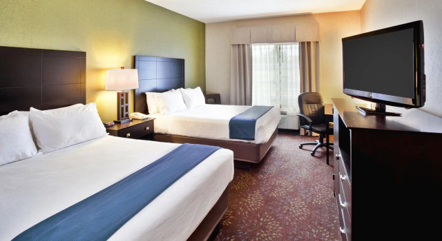 Двухместный номер Standard Holiday Inn Express Hotel & Suites Woodhaven by IHG