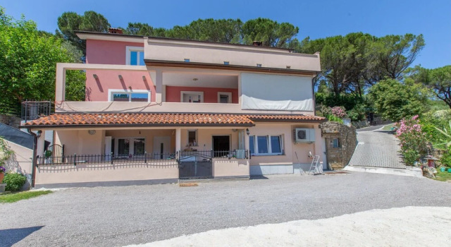 Nice Apartment in Portoroz With 3 Bedrooms
