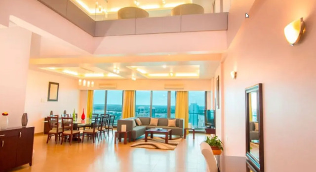 Luxus Zimmer Penthouse mit Balkon Luxury Penthouse