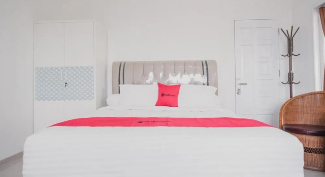 Rose Garden by RedDoorz, Rezerwuj Hotel Jambi 