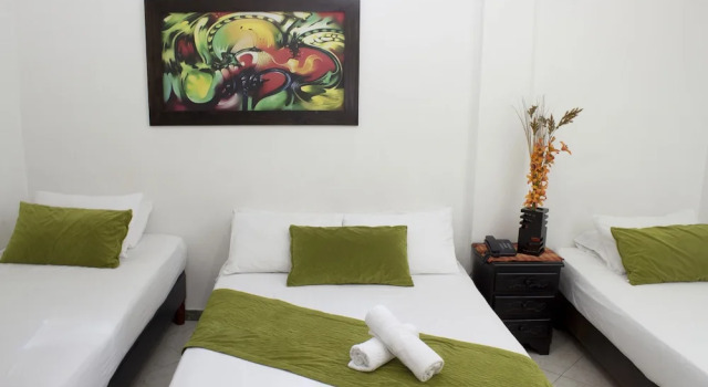 Hotel Girasol 70, Забронировать Отель Отели в центре Медельин, в центре