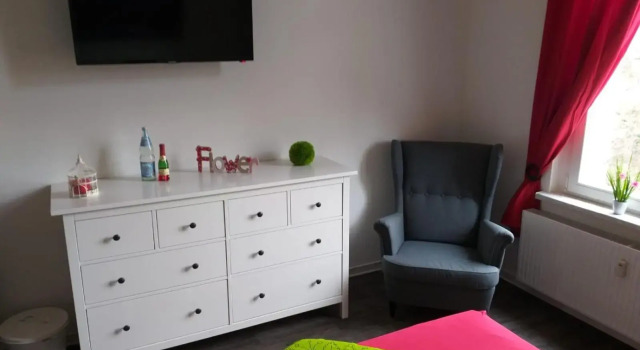 New Amsterdam, Prenota Hotel Hotel a Garz con parcheggio, Parcheggio