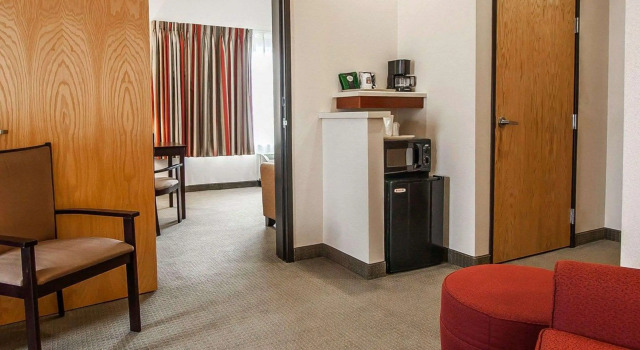 Comfort Inn & Suites Creswell, Забронировать Отель Кресуэлл Willamette Valley