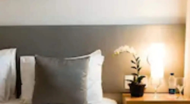 Трёхместный полулюкс с балконом Blue Tree Towers All Suites Santo André