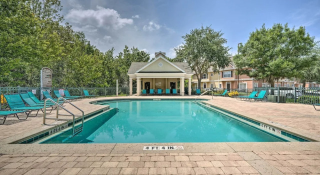 Kissimmee Condo: Community Perks, 10 Mi to Disney!, Забронировать Отель Отели Киссимми с парковкой, рядом с Osceola Square Mall, Парковка
