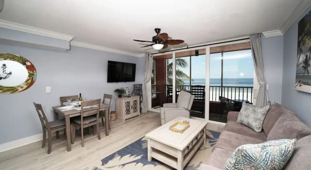 Номер Deluxe c 1 комнатой с балконом и рядом с пляжем Casa Playa Resort