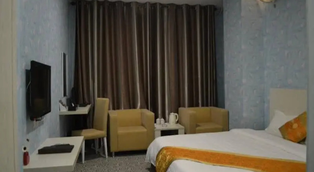 Sheng Lin Na Hotel Qingquan Branch