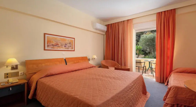 Трёхместный номер Standard с видом на горы Crithonis Paradise Hotel