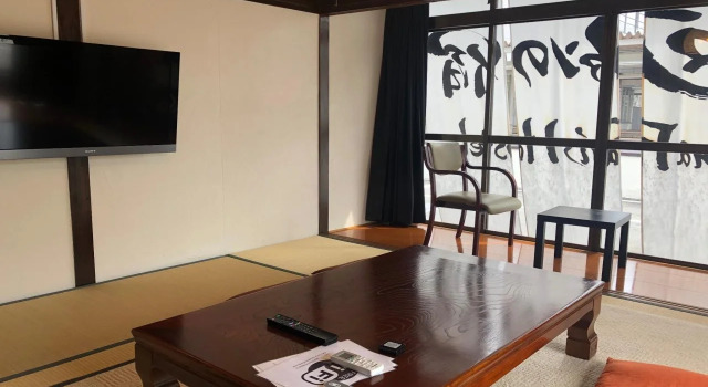 Hiroshima fan's Hostel, Rezerwuj Hostel Hotele w Chugoku z parkingiem, Parking