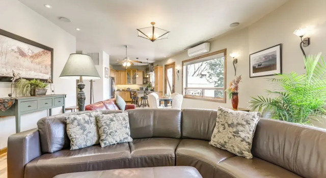 Walkable Apt in Carbondale: 'luxury Artist's Loft', Boek Appartement Carbondale Colorado