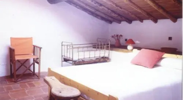 Posada de Amonaria, Prenota Hotel Malpartida de Plasencia 