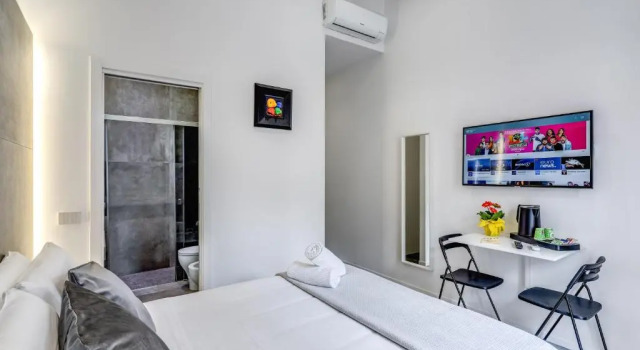 Номер Standard Gallery Suite Naples