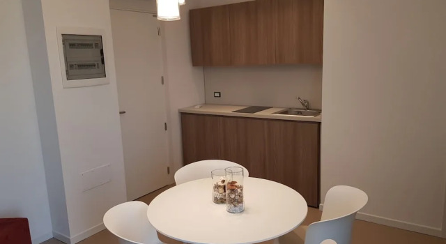 Полулюкс с балконом Venus Suites