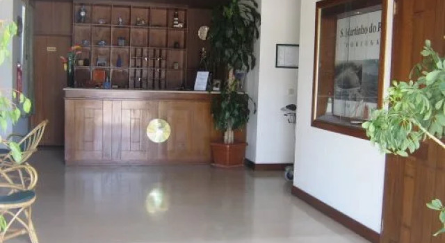 Albergaria Stº Antonio Da Baia, Rezervovat Hotel Hotely v Oeste s parkováním, Parkování