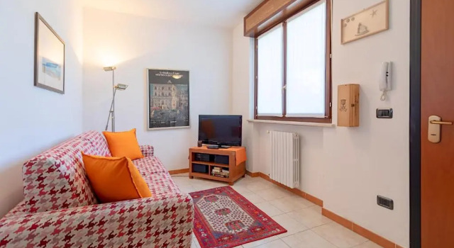 La Mimosa B03 Apartment by Wonderful Italy, Забронировать Апартаменты/квартира Отели Пескьера-дель-Гарды с бассейном, рядом с Pederzoli Hospital, Бассейн