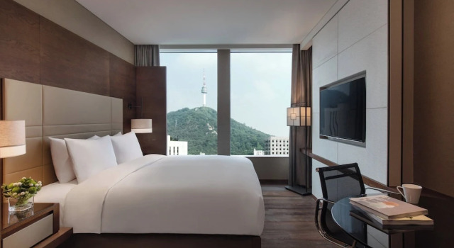 Двухместный полулюкс Courtyard by Marriott Seoul Myeongdong