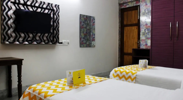 Fabhotel Hill View Suites