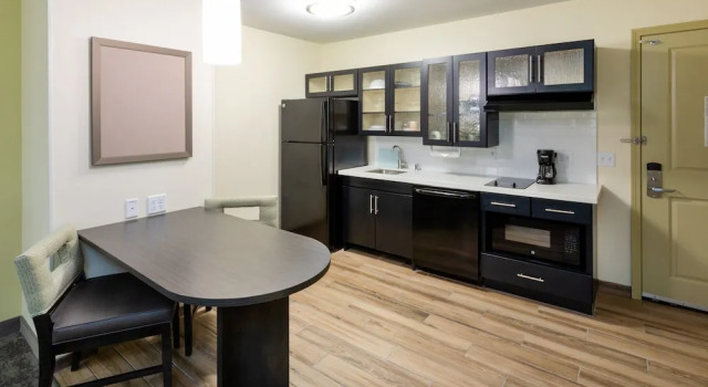 Номер Standard Candlewood Suites - Rochester Mayo Clinic Area