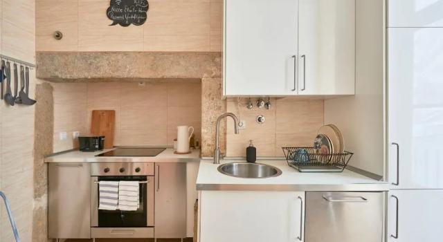 Апартаменты Spacious Apartment in the Perfect Lisbon Location, By TimeCooler