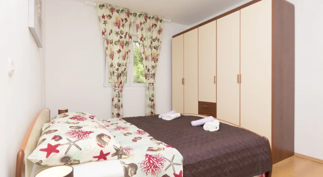 Apartment Petea, Rezerwuj Apartament Hotele w Split Region z parkingiem, Parking