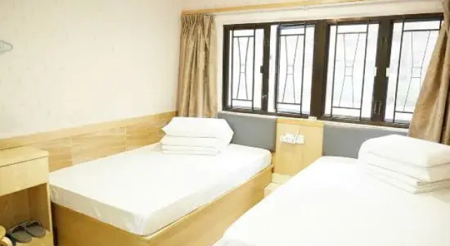 Standard Vierer Zimmer Me Easy Hostel