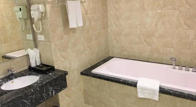 Семейный номер Standard T&M Luxury Hotel Hanoi