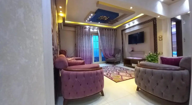 شقه فندقيه