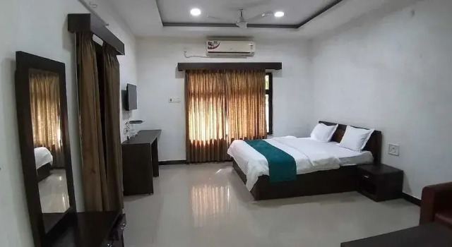 Soumya Resorts, Забронировать Отель Отели штата Чхаттисгарх с парковкой, Парковка