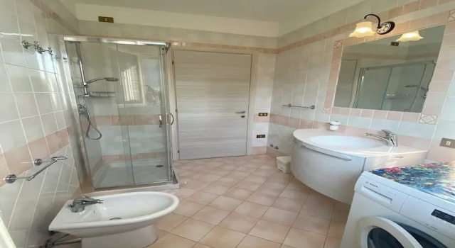 Вилла с 3 комнатами с видом на сад Elegant villa in the idyllic island of Albarella