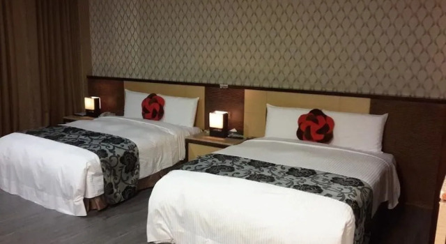 Love Story Motel