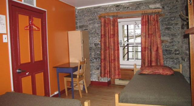 Auberge de la Paix - Hostel