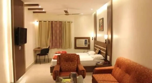 Camera Executive Hotel Anurag