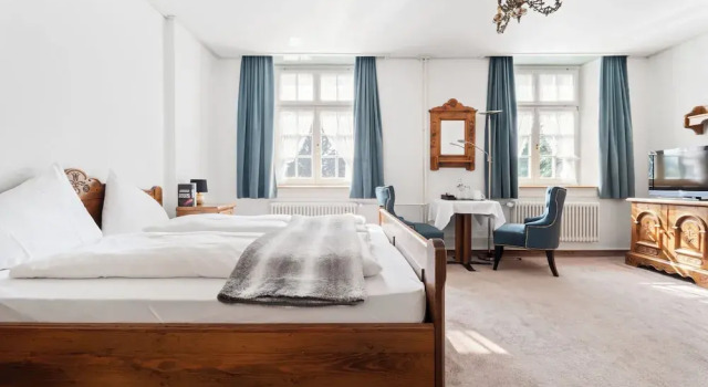 Двухместный номер Standard с балконом Hotel Schloss Ragaz