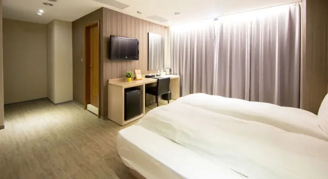 Номер Standard Smile 73 Hotel